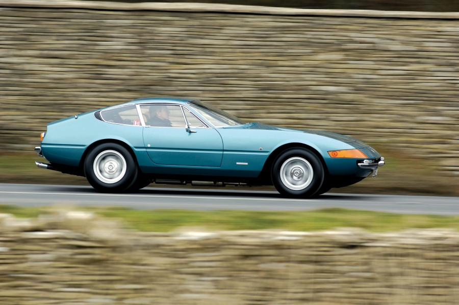  Ferrari 365 GTB/4 Daytona 1971 года  (UK) (фото 1 из 14)